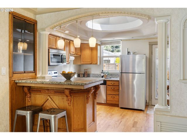 5317 Se BYBEE Blvd, Portland, OR 97206