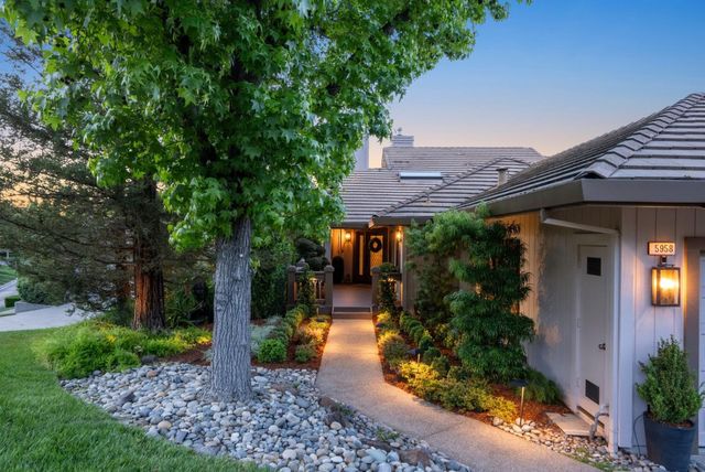 5958 Dry Oak Drive, San Jose, CA 95120