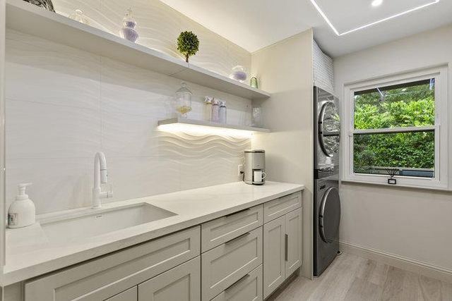 5958 Dry Oak Drive, San Jose, CA 95120