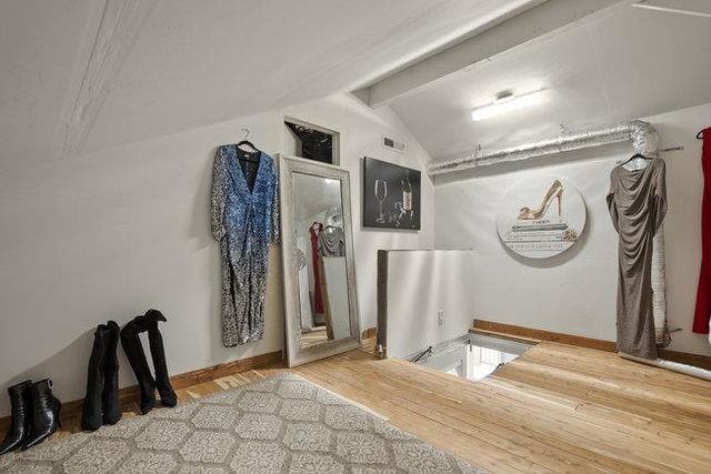 5958 Dry Oak Drive, San Jose, CA 95120