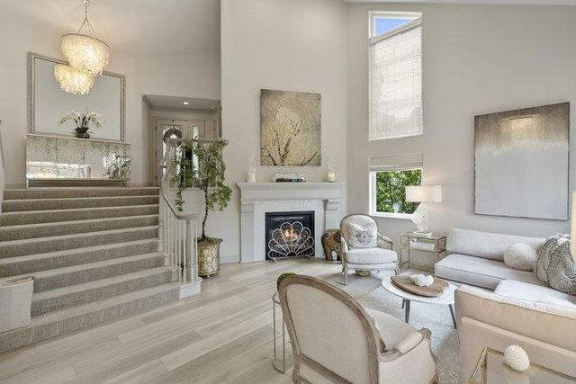 5958 Dry Oak Drive, San Jose, CA 95120