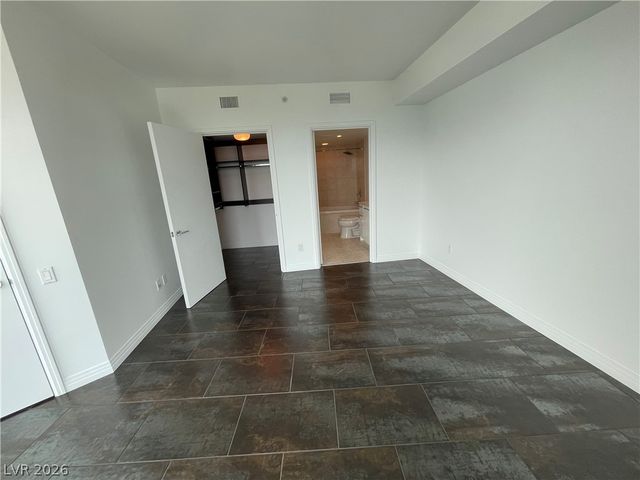 322 KAREN Avenue 2805, Las Vegas, NV 89109