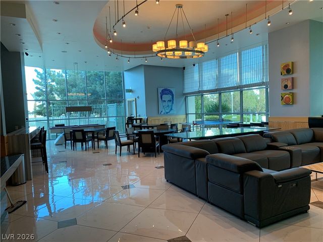 322 KAREN Avenue 2805, Las Vegas, NV 89109