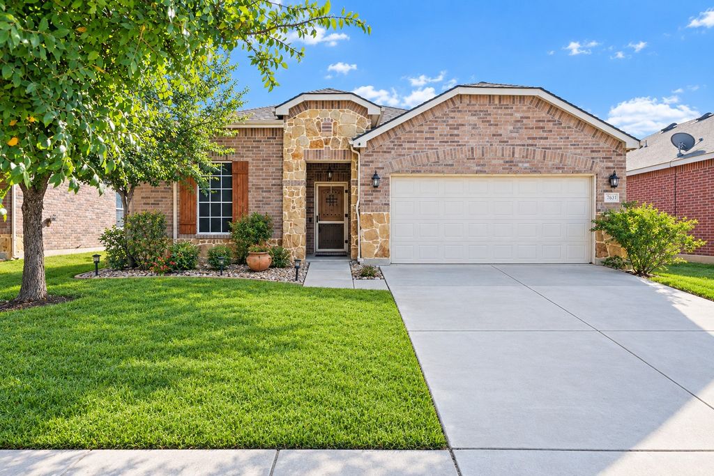 7704 Anatolian Way, Fort Worth, TX 76131 — exterior