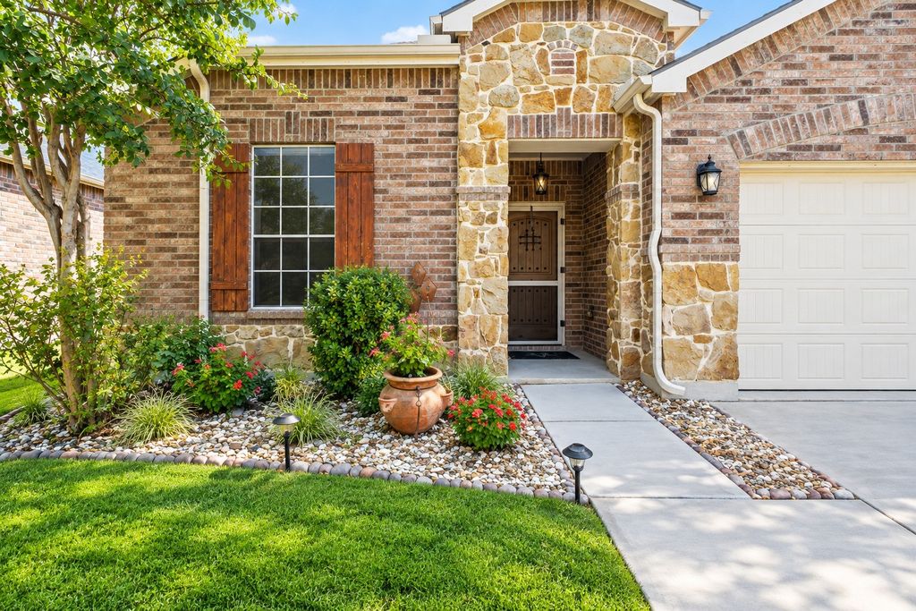 7704 Anatolian Way, Fort Worth, TX 76131 — photo 3