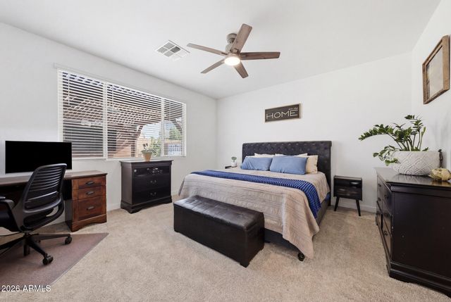 2208 E PALMDALE Lane, Gilbert, AZ 85298