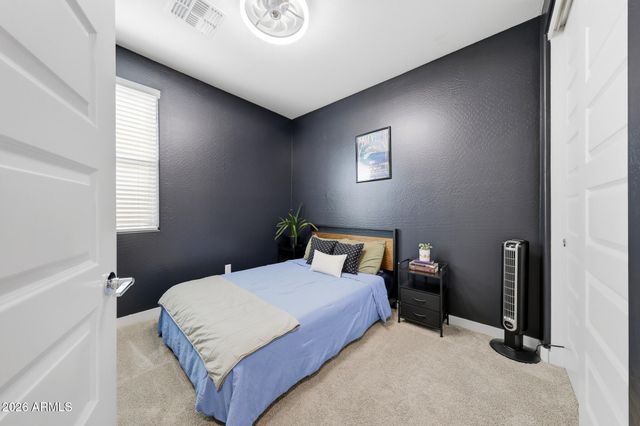 2208 E PALMDALE Lane, Gilbert, AZ 85298