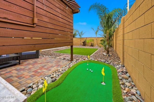 2208 E PALMDALE Lane, Gilbert, AZ 85298