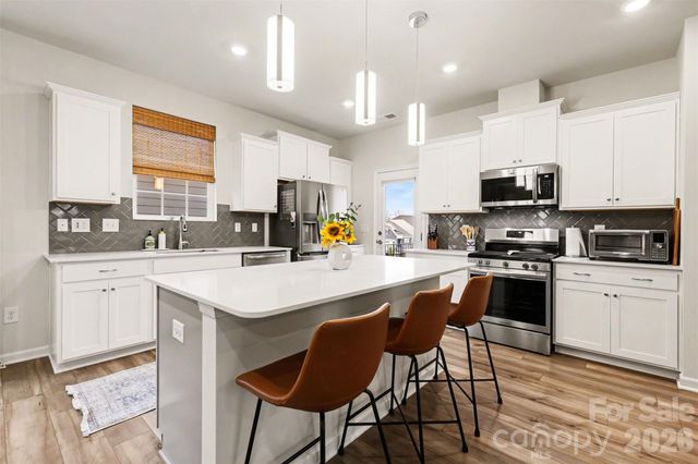 1709 Otter Perch Lane, Fort Mill, SC 29715