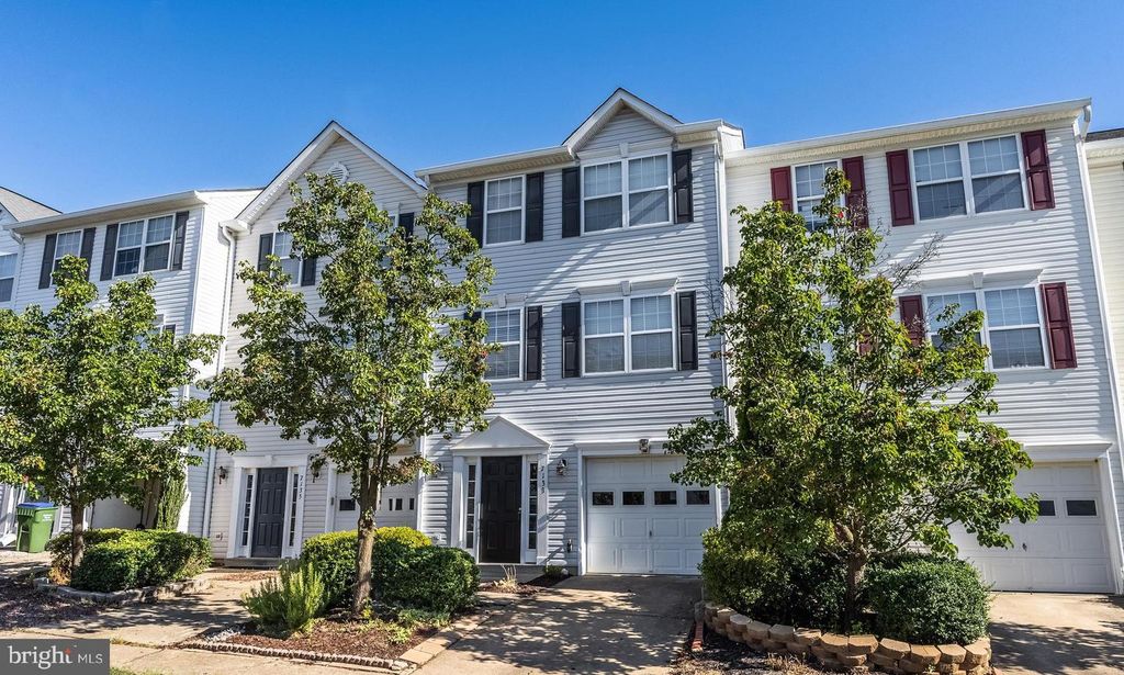 Image 42 of property listing at 7133 WYTHEVILLE CIR, Fredericksburg, VA 22407