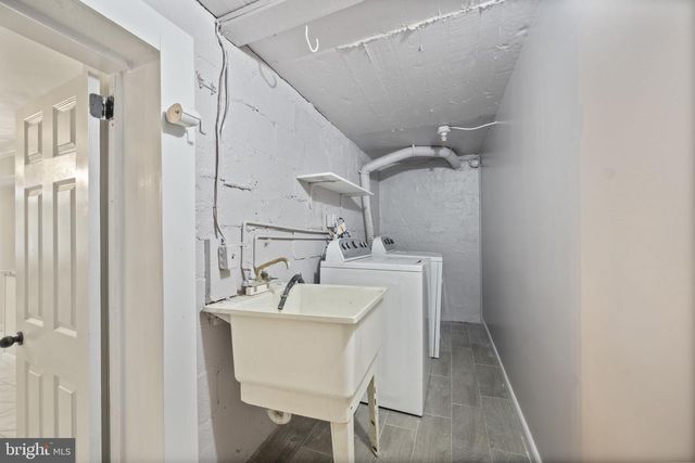 417 MEADOW RD, Baltimore, MD 21206