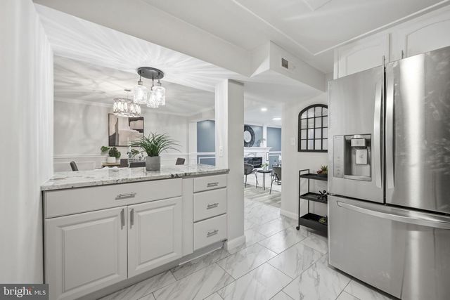 417 MEADOW RD, Baltimore, MD 21206