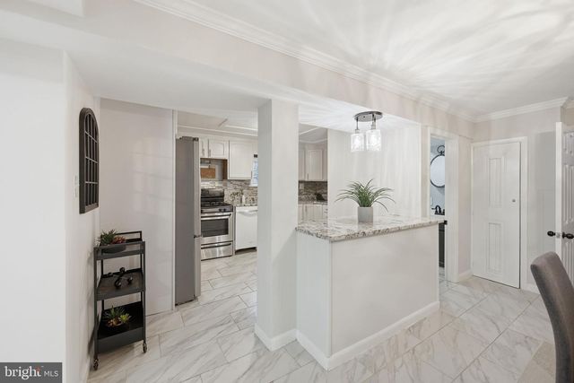 417 MEADOW RD, Baltimore, MD 21206