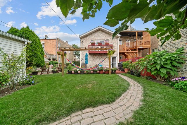 614 W 37th Street, Chicago, IL 60609