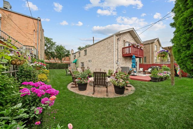 614 W 37th Street, Chicago, IL 60609