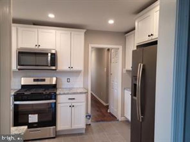 2822 JENKINTOWN RD, Glenside, PA 19038