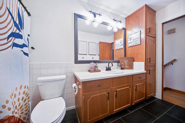 322 SE 10th Street, Ankeny, IA 50021