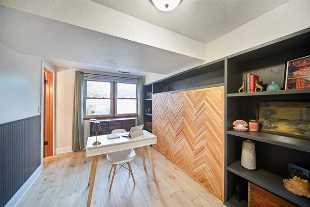 322 SE 10th Street, Ankeny, IA 50021