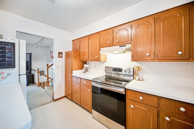 322 SE 10th Street, Ankeny, IA 50021