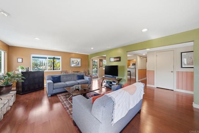 3212 Star Acres Drive, Spring Valley, CA 91978