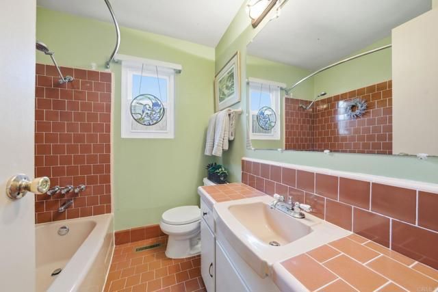 3212 Star Acres Drive, Spring Valley, CA 91978