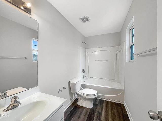 1011 Collington Drive, Mebane, NC 27302