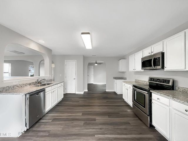 1011 Collington Drive, Mebane, NC 27302