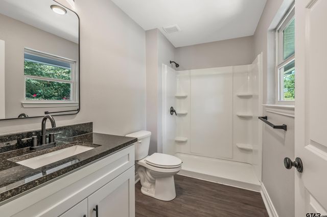 1600 N Spring Ave, Tyler, TX 75701