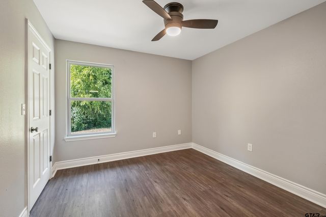 1600 N Spring Ave, Tyler, TX 75701