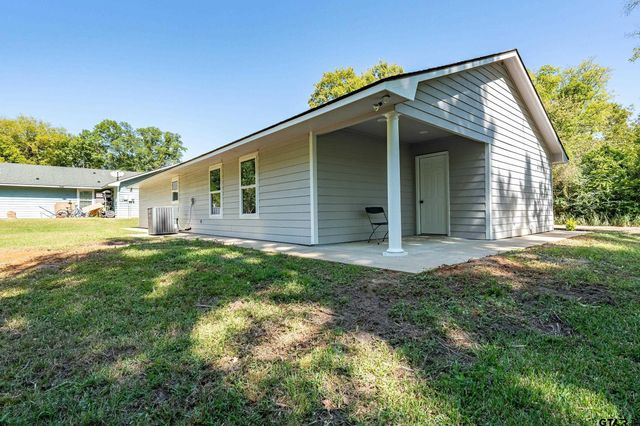 1600 N Spring Ave, Tyler, TX 75701