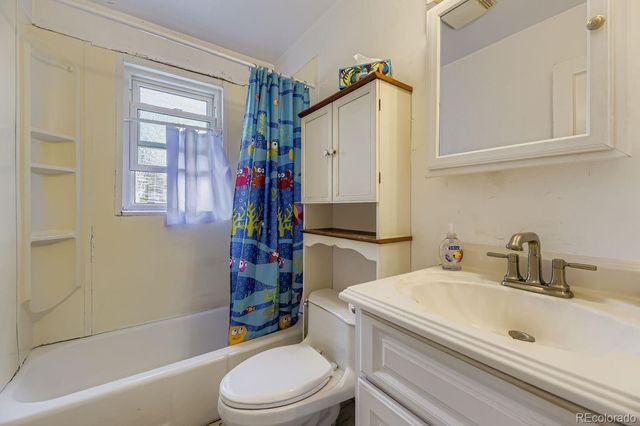 2070 S Grant Street, Denver, CO 80210