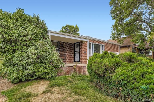 2070 S Grant Street, Denver, CO 80210