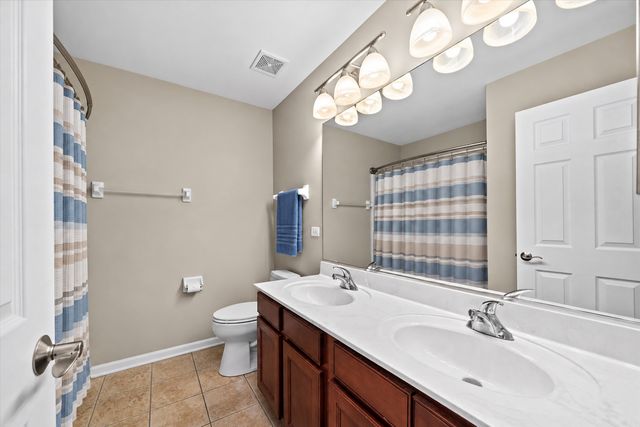 1902 Waverly Way, Montgomery, IL 60538