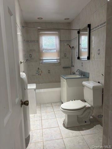 7508 169TH Street, Fresh Meadows, NY 11366