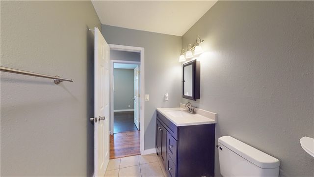 817 N 30th Street, Rogers, AR 72756