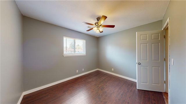 817 N 30th Street, Rogers, AR 72756