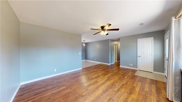 817 N 30th Street, Rogers, AR 72756