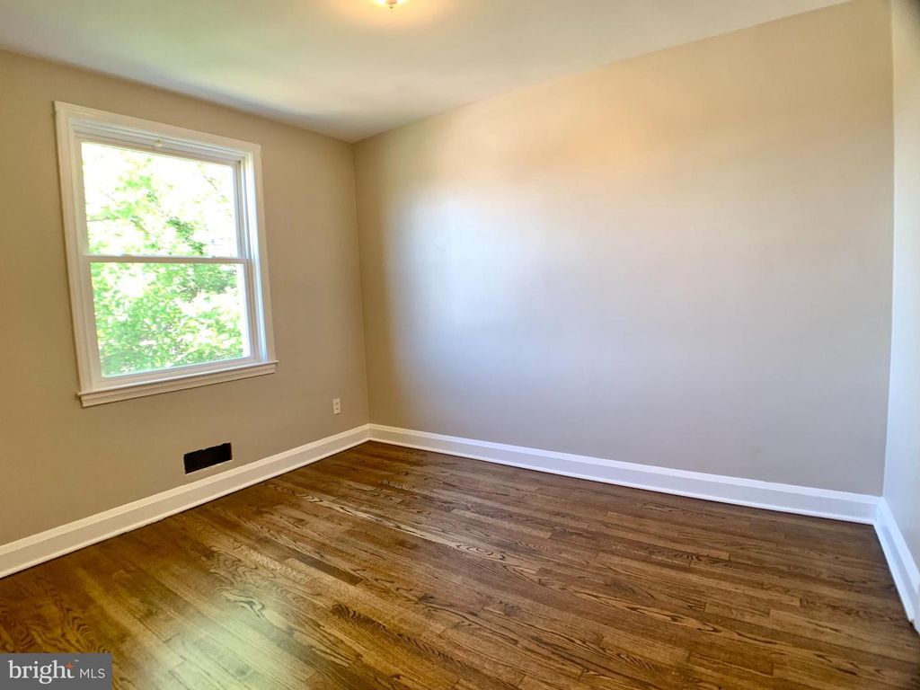 4102 DUDLEY AVE, Baltimore, MD 21213