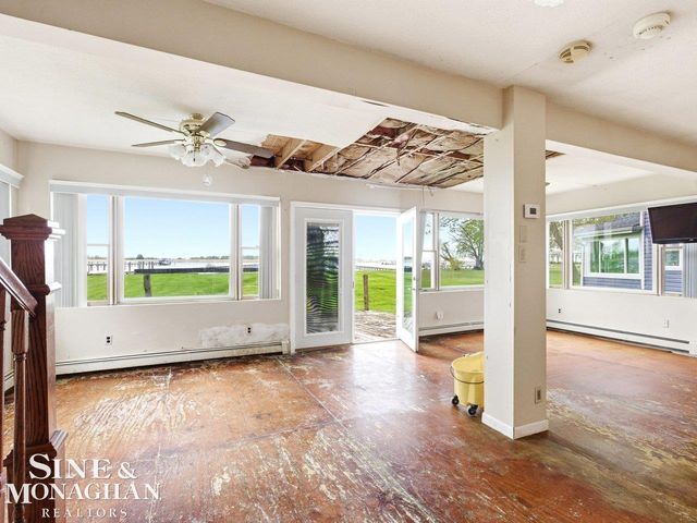 6143 Pointe Tremble Road Road, Clay Twp, MI 48001