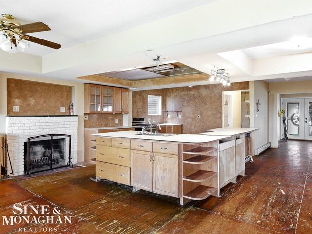 6143 Pointe Tremble Road Road, Clay Twp, MI 48001