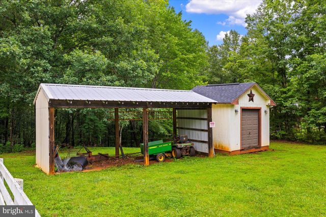 319 FOX HUNTERS LN, Madison, VA 22727