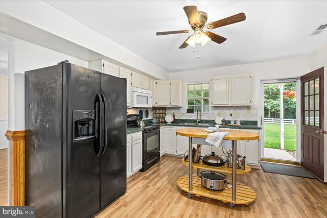 319 FOX HUNTERS LN, Madison, VA 22727