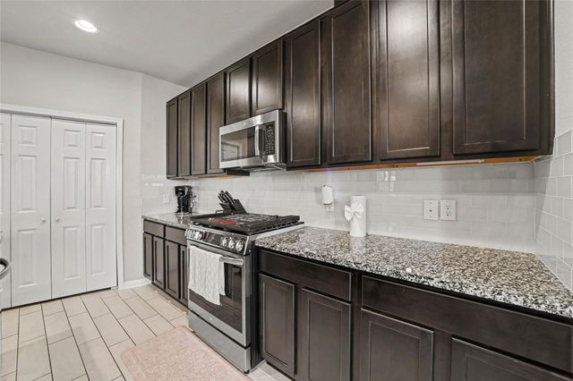 15535 Abbotshall Bend Drive, Humble, TX 77346