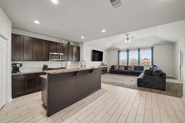 15535 Abbotshall Bend Drive, Humble, TX 77346