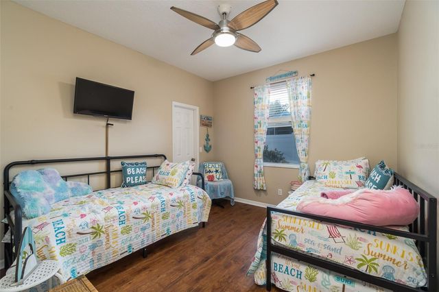 2807 COMMONWEALTH AVENUE, Valrico, FL 33594