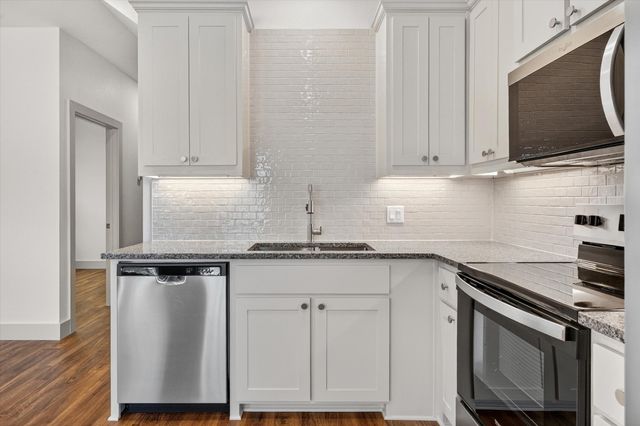 500 E Kimball Street 1, Mansfield, TX 76063