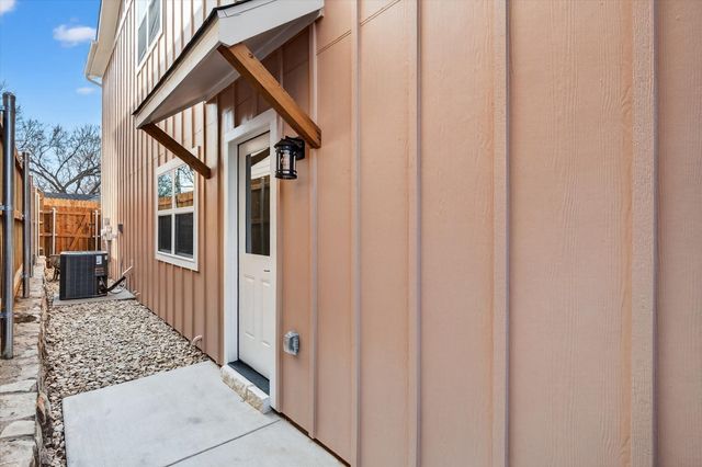 500 E Kimball Street 1, Mansfield, TX 76063