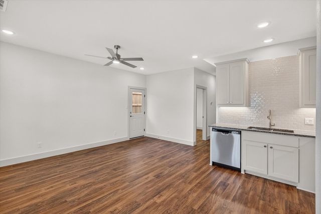 500 E Kimball Street 1, Mansfield, TX 76063