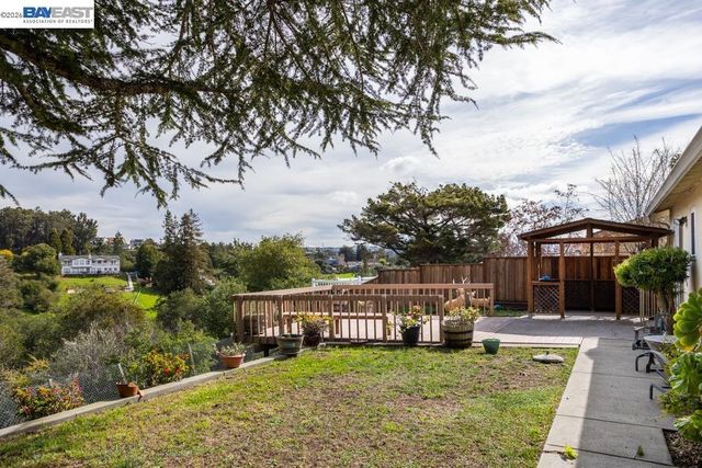 17774 17774 Trenton Dr, Castro Valley, CA 94546