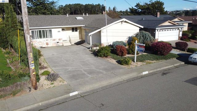 17774 17774 Trenton Dr, Castro Valley, CA 94546